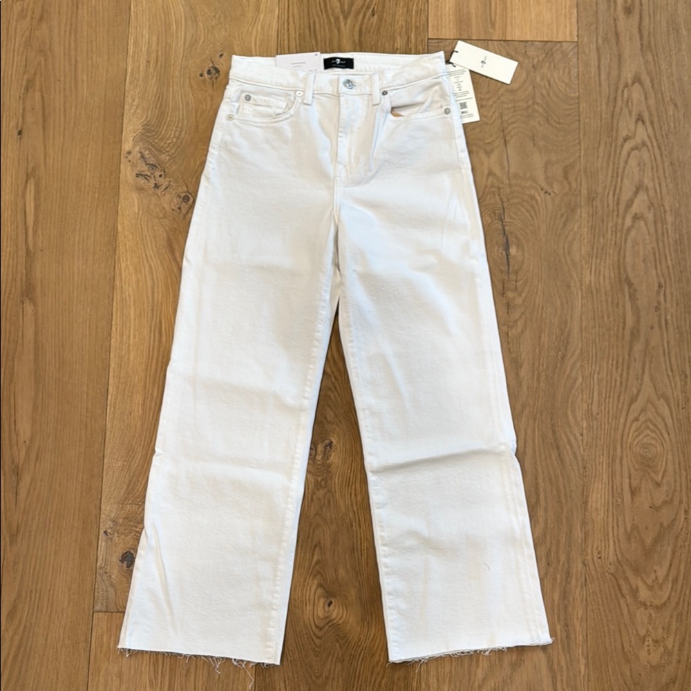 7 for all Mankind Women's White trouserJeans sz 26